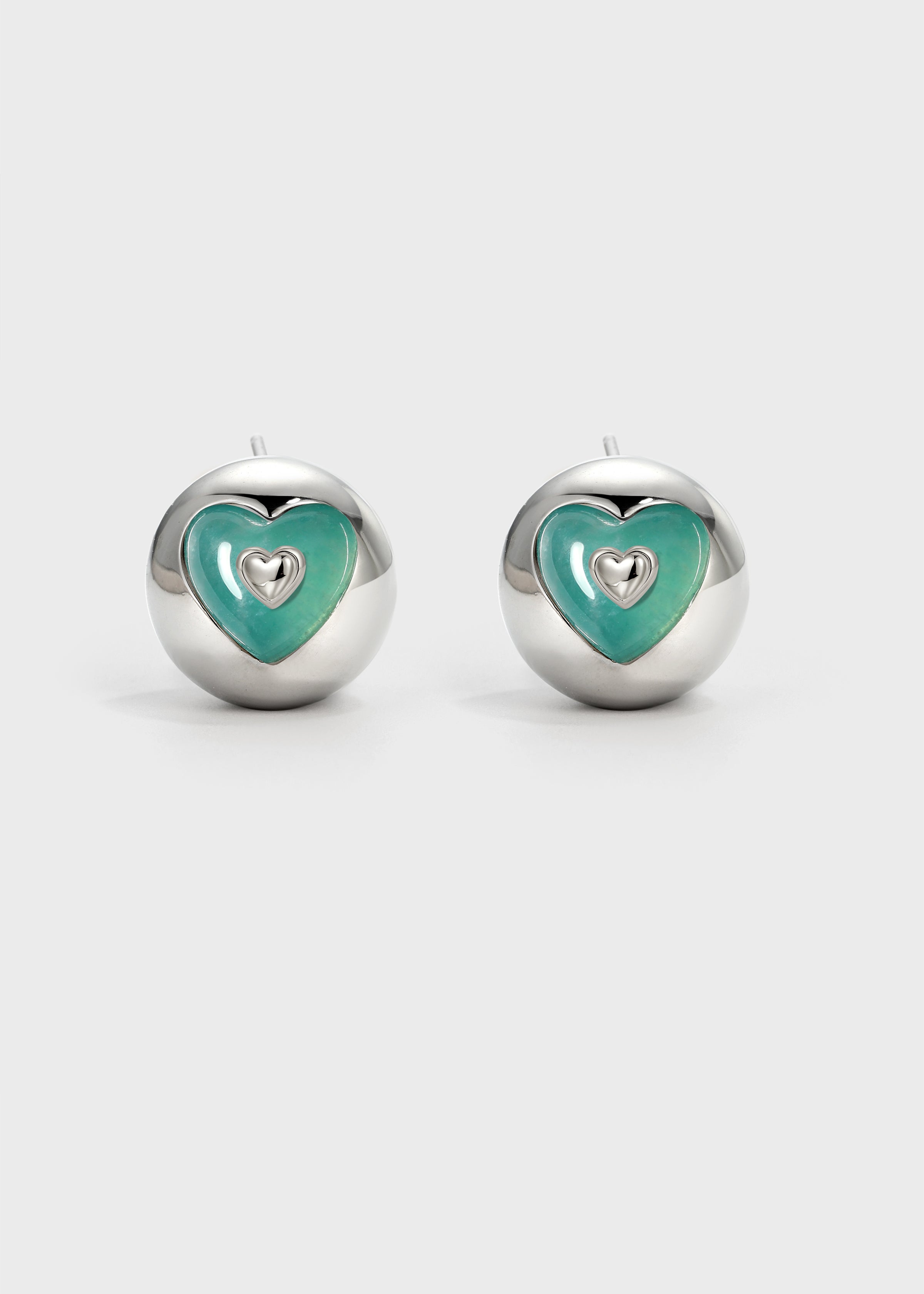 Nocturne Heart Chunky Stud Earrings