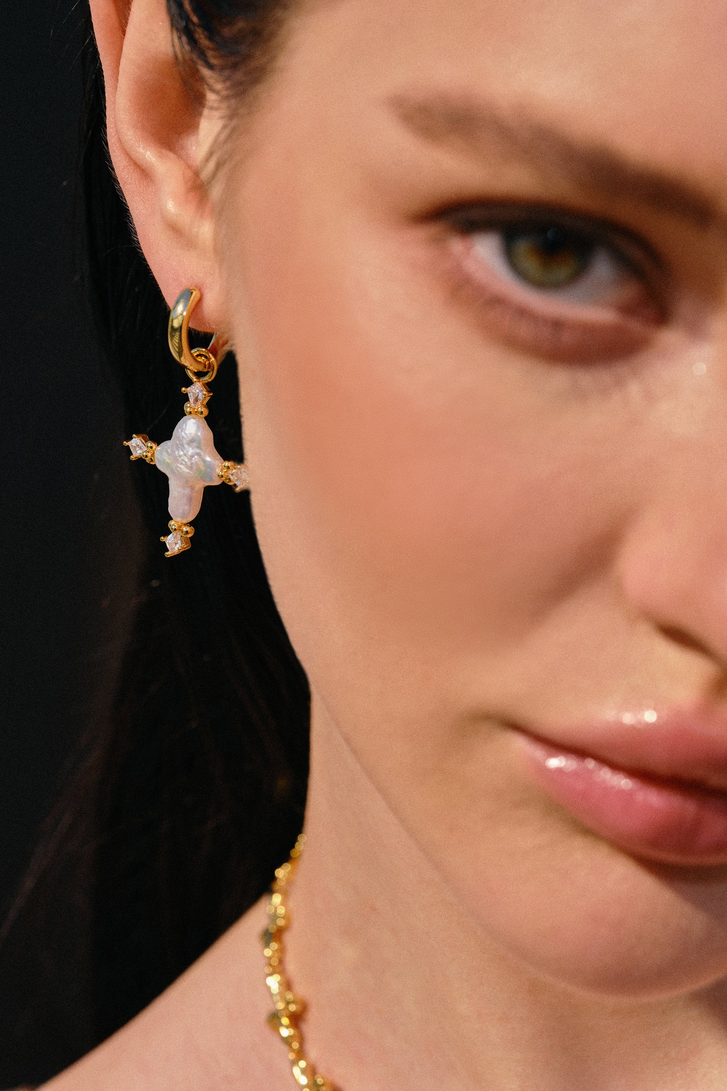 Untamed Moonbeams Earrings - booneealus