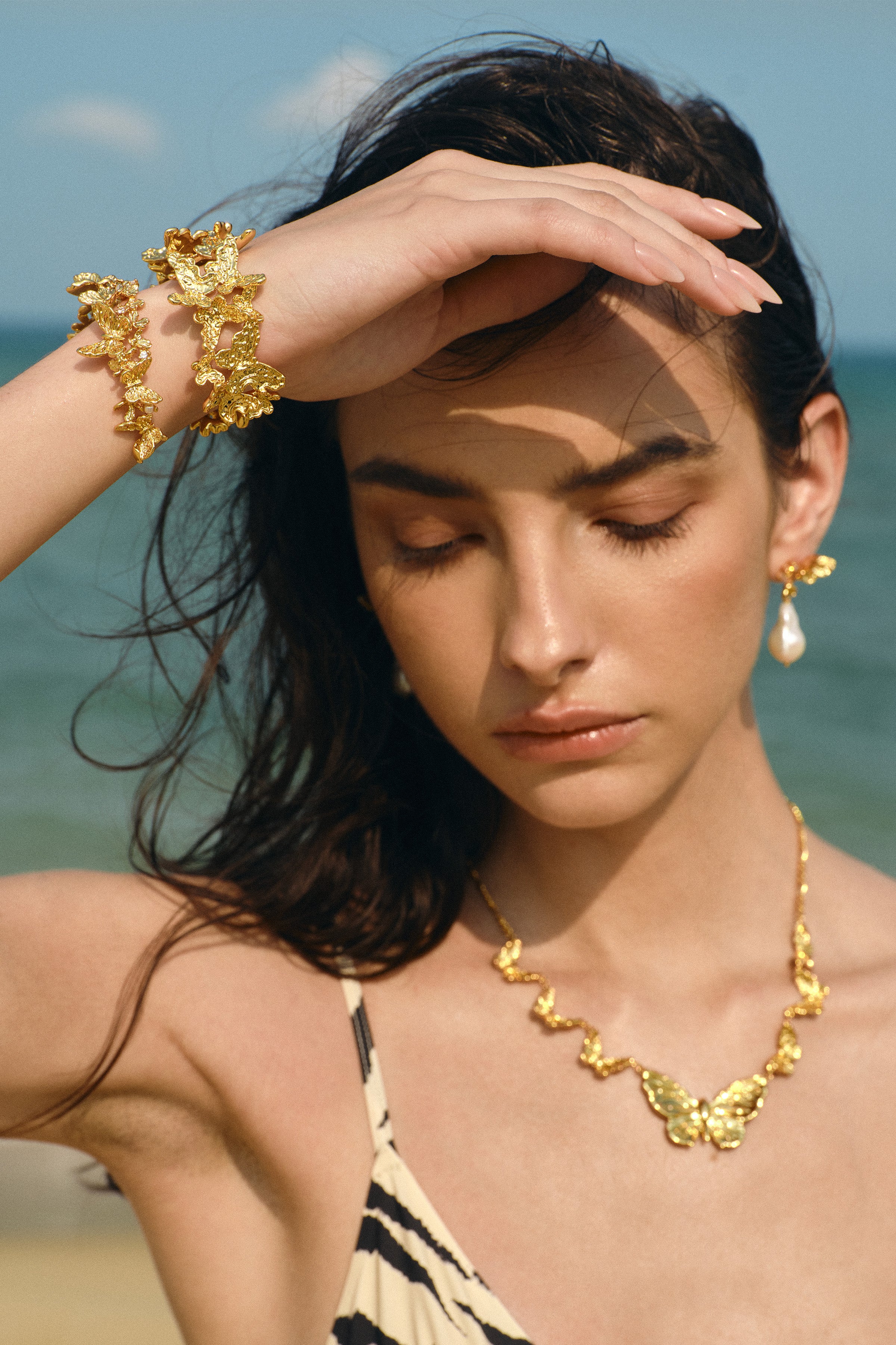 Luminous Wings Bangle - booneealus