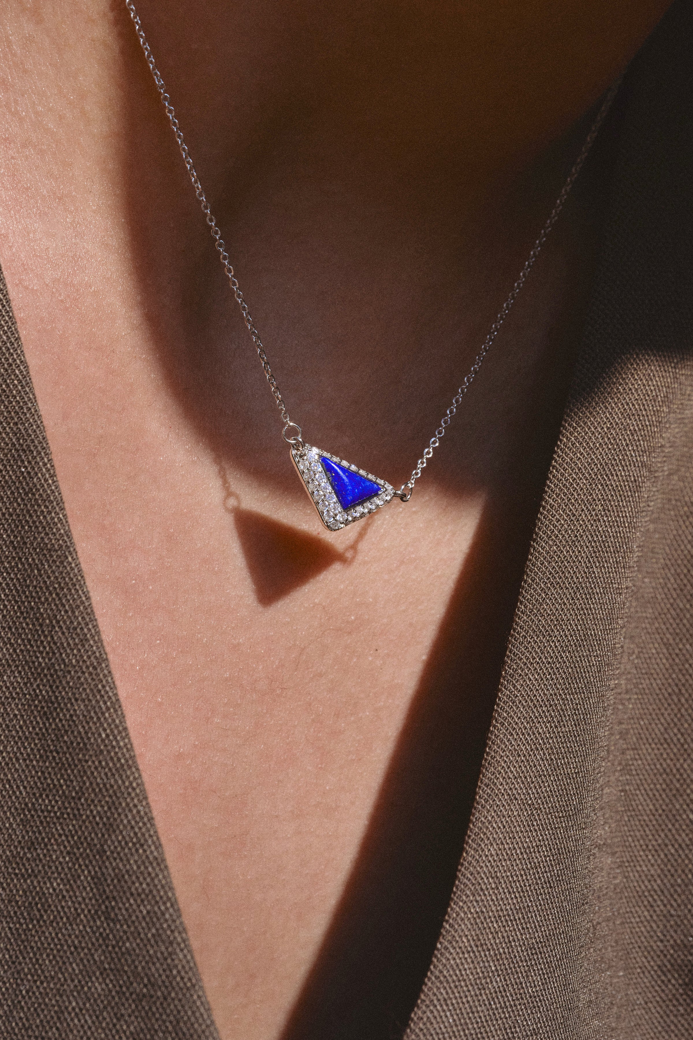 Abyss Loop Necklace - booneealus