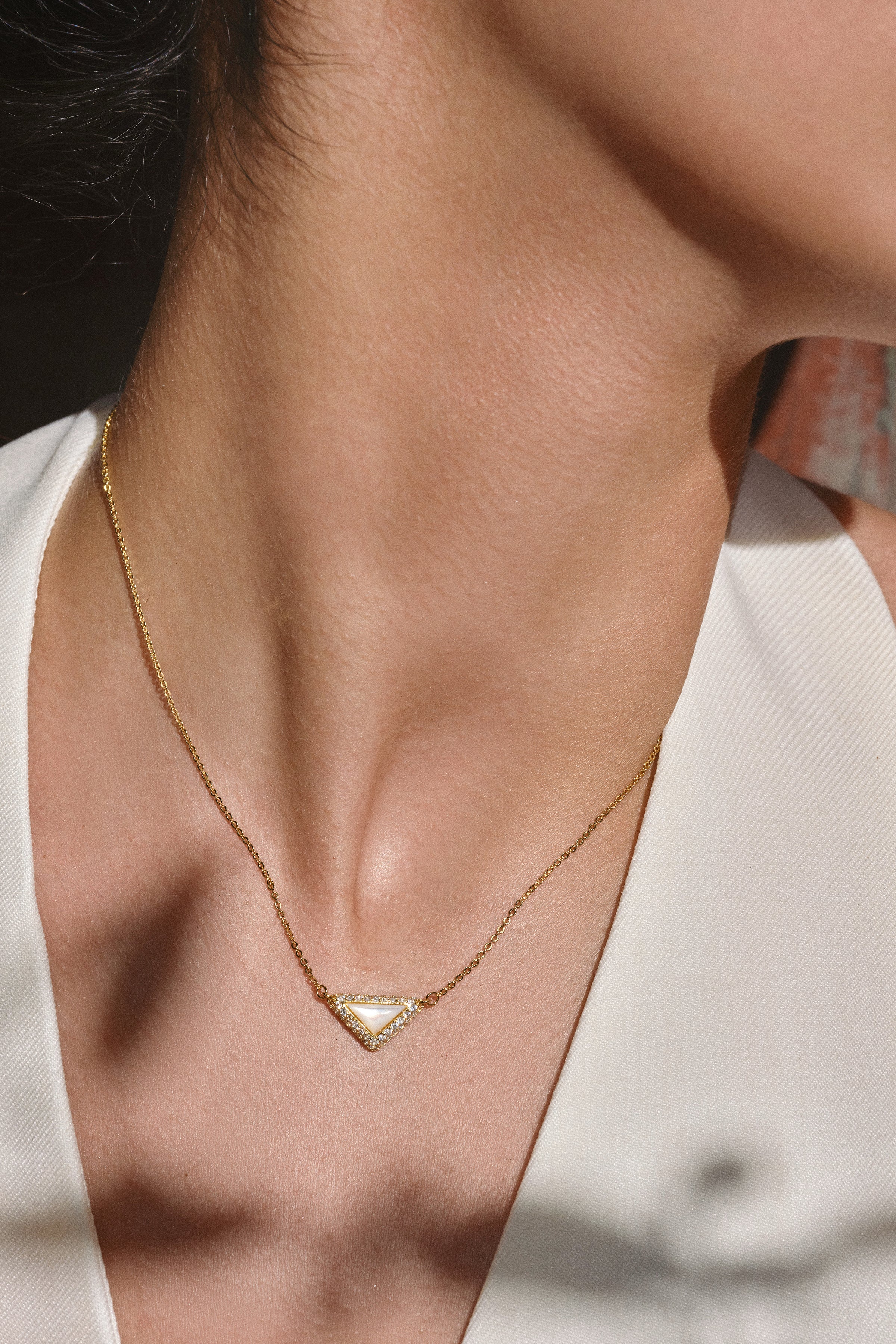 Aurora Corona Necklace - booneealus