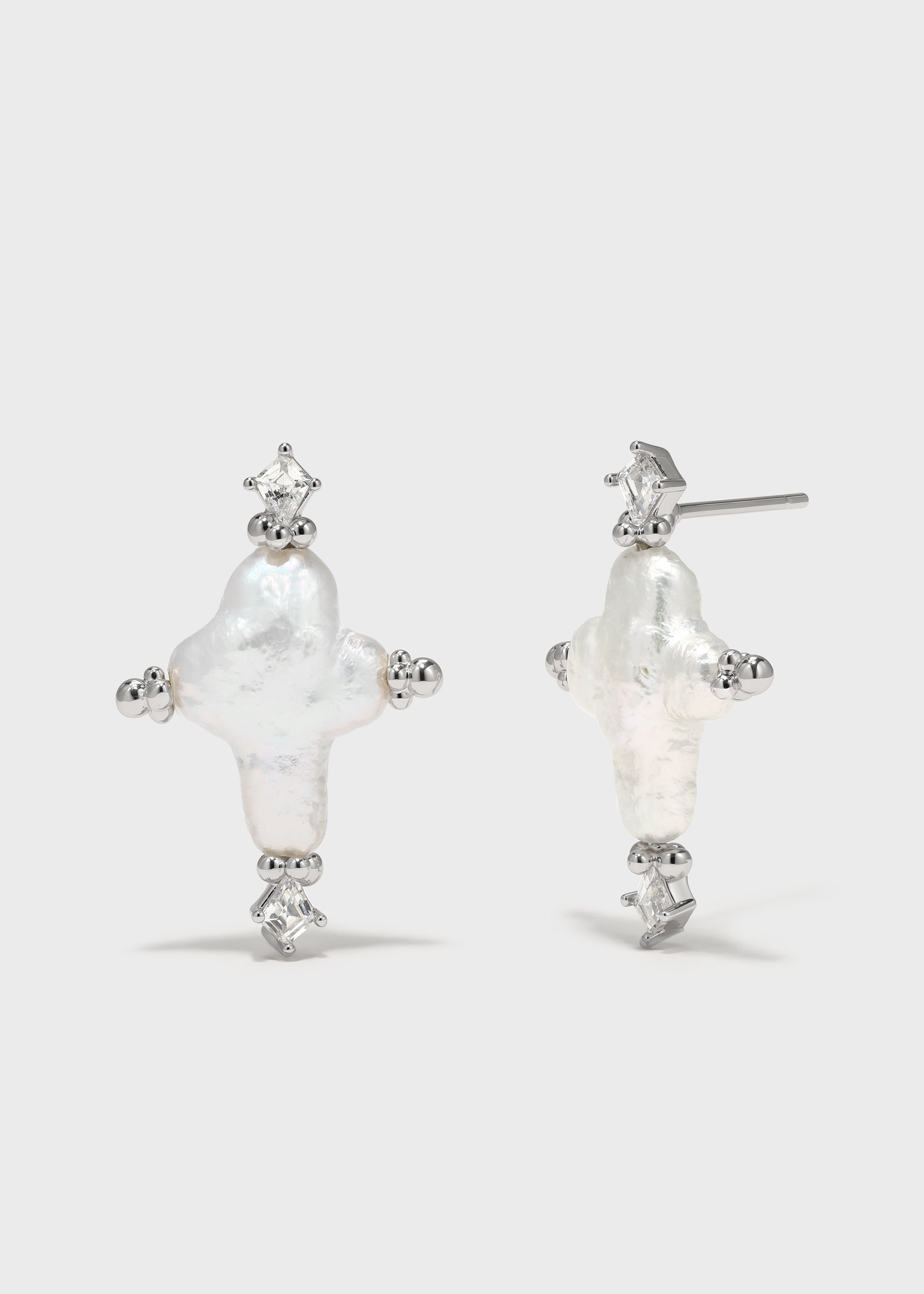 Untamed Moonbeams Earrings - booneealus