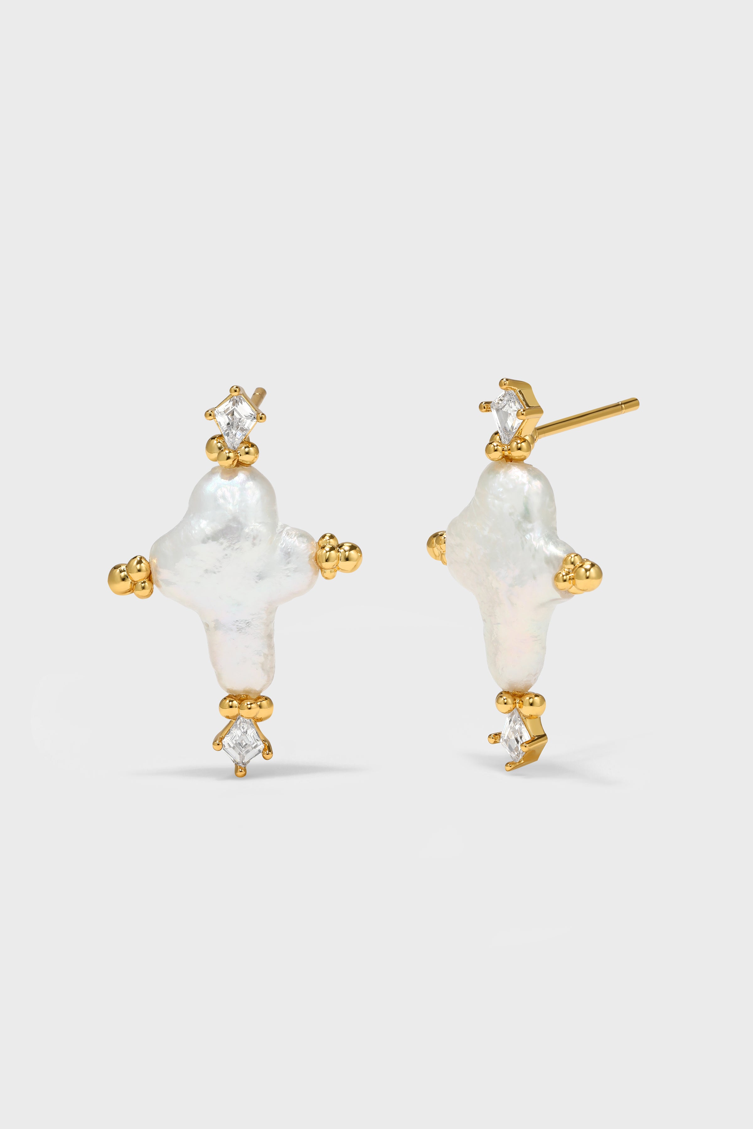 Untamed Moonbeams Earrings - booneealus