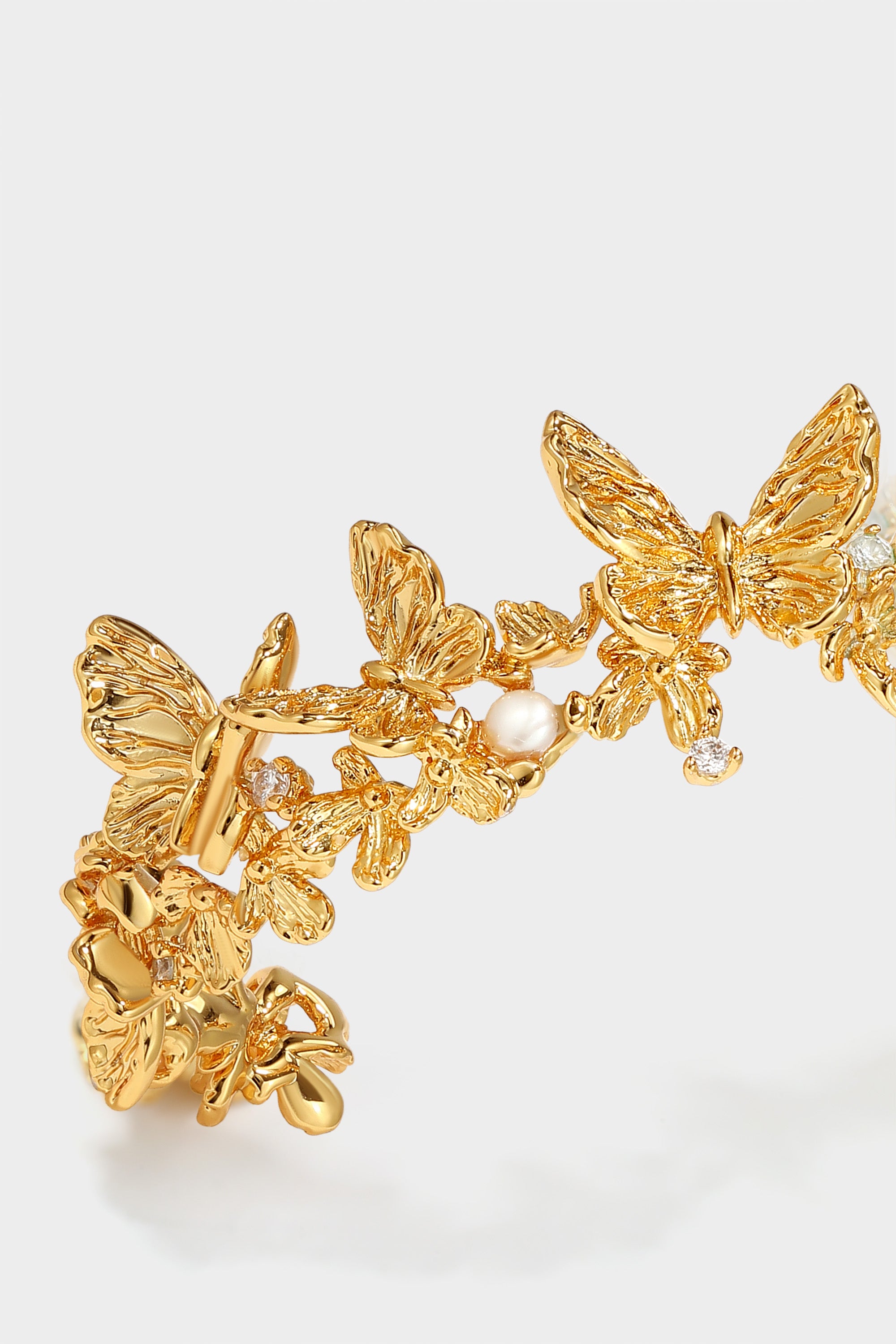 Luminous Wings Bangle - booneealus