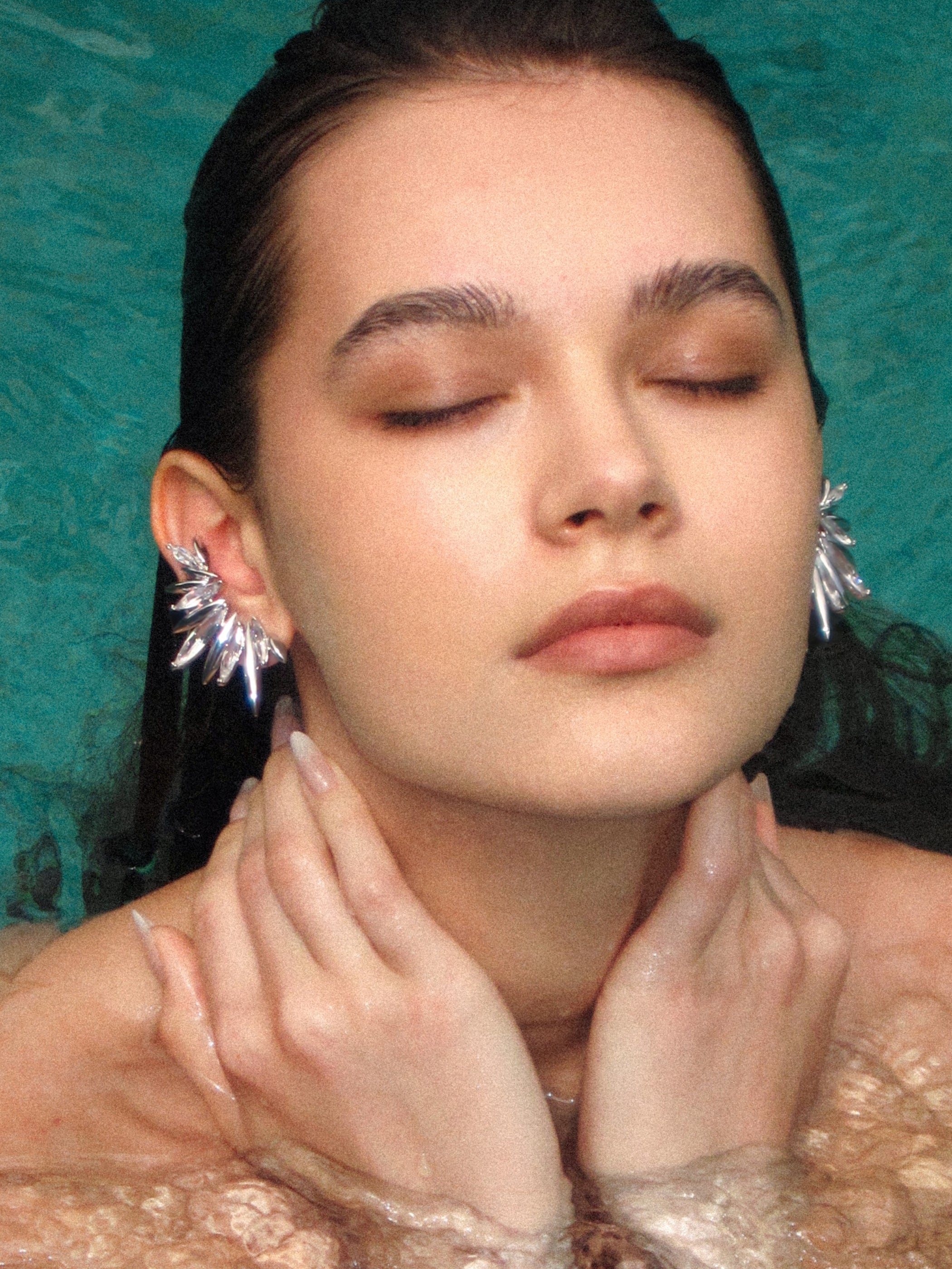 Horse Eye Zirconia One Piece Earrings - booneealus