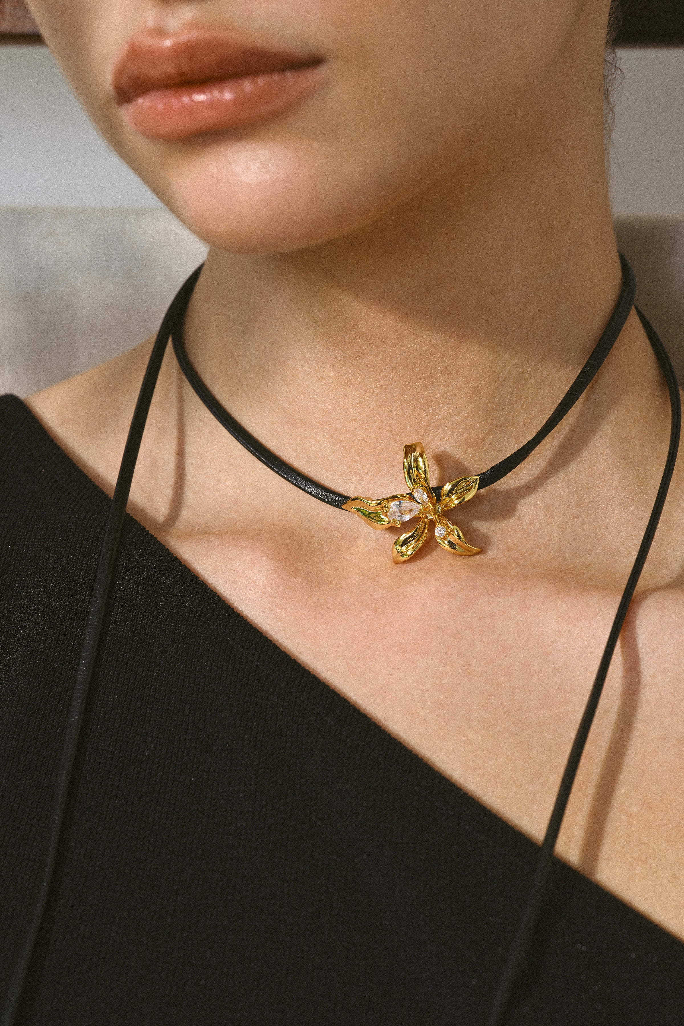 Blooming Star Choker - booneealus