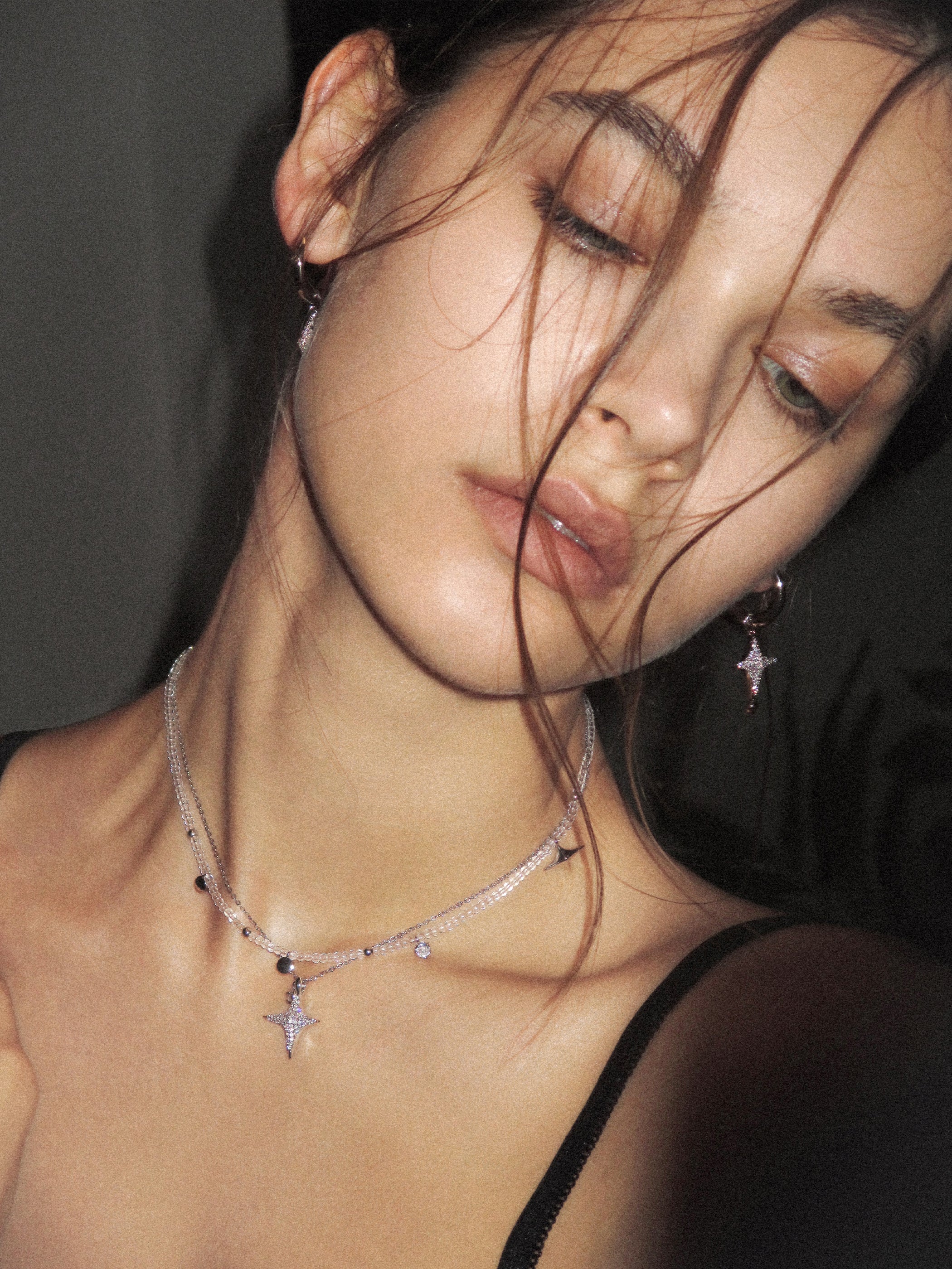 Double Layer Necklace with Zircon Inlay - booneealus