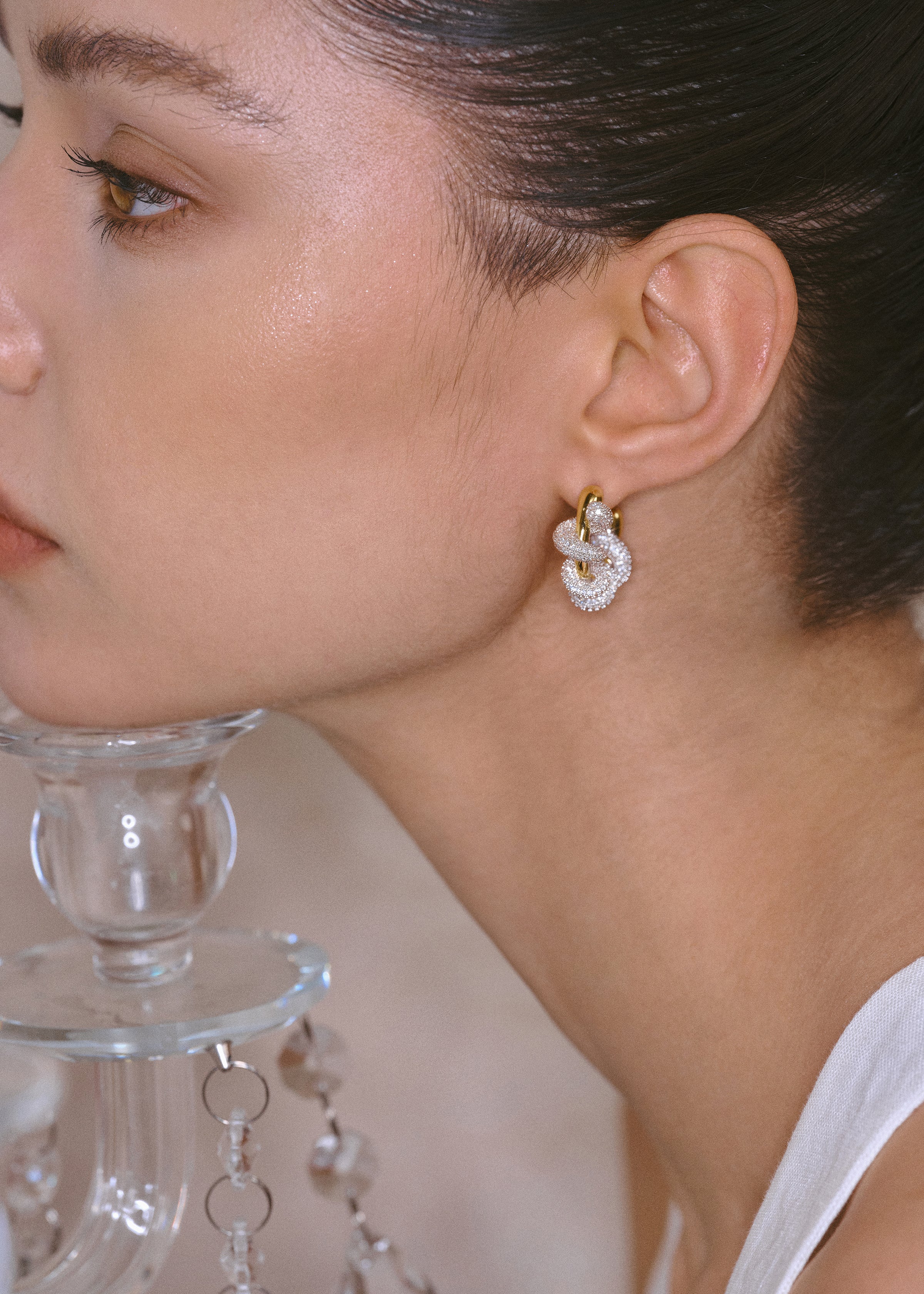 Entwined Light C-Hoop Earrings - booneealus