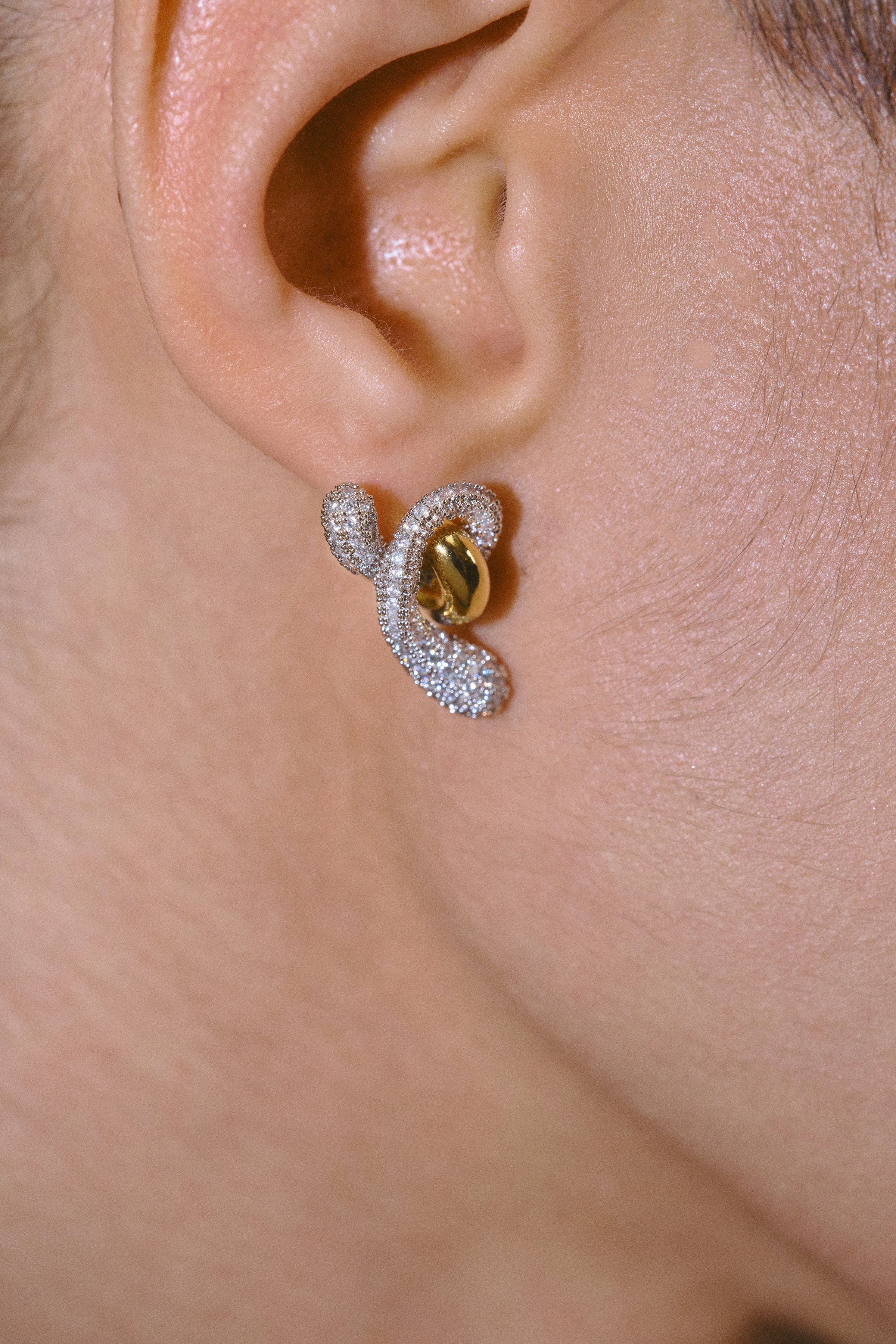 Traces of Starlight Earrings - booneealus